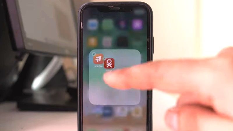 make folders on iphone