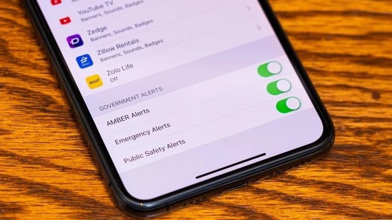 manage amber alerts on iphone