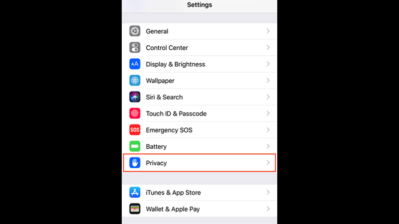 see which apps are tracking your location on iphone