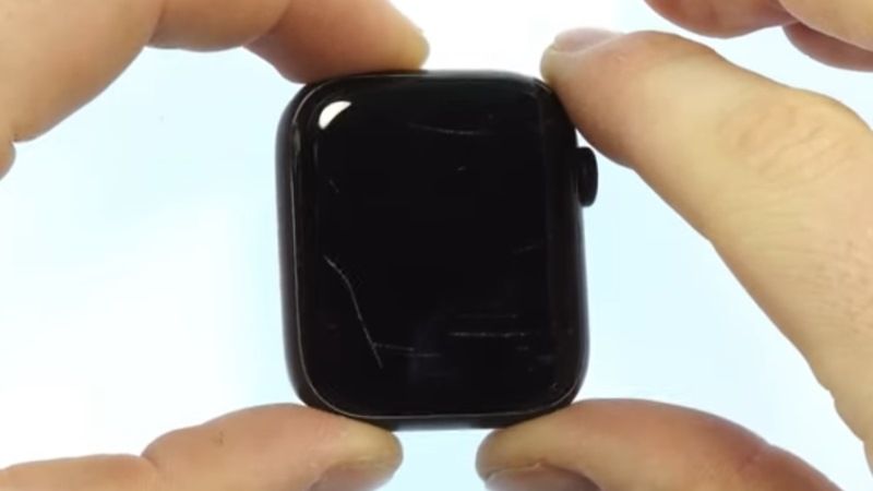 remove scratches from apple watch series 8