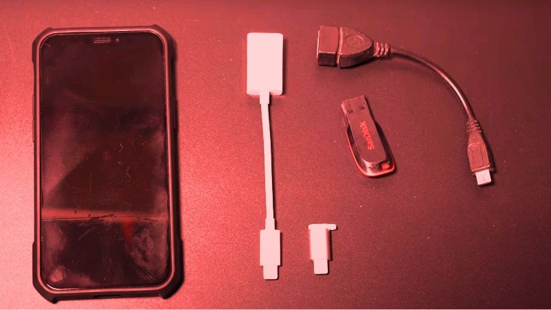 connect a usb drive to an iphone