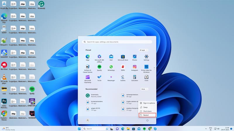 Fix Winodws 11 KB5022360 Update Not Installing Error by Restarting Desktop